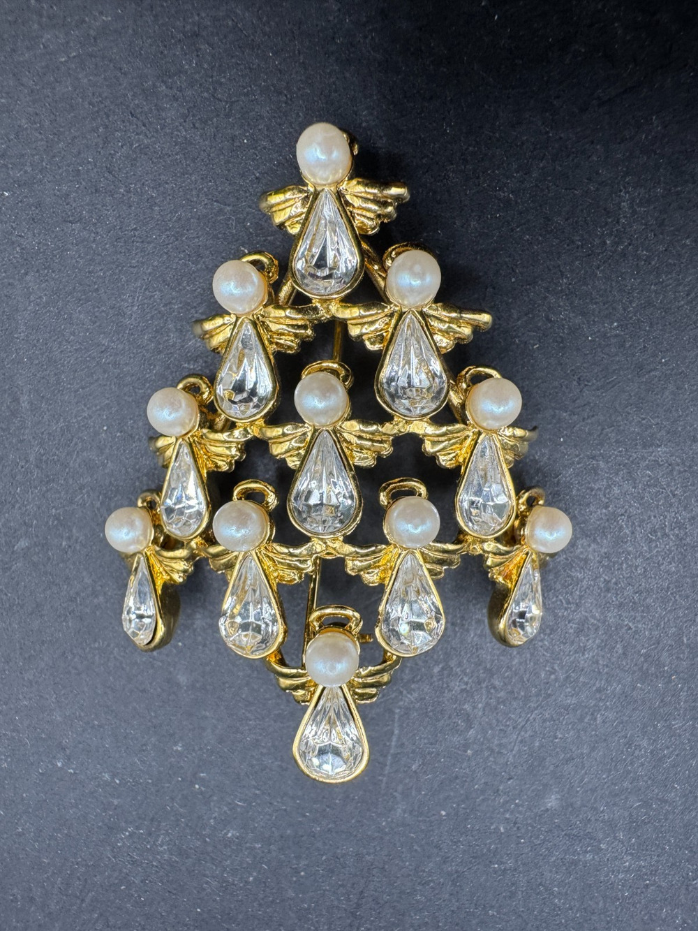 Vtg Butler & Wilson Sparkling Pearl Rhinestone Angel Christmas Tree Brooch Pin
